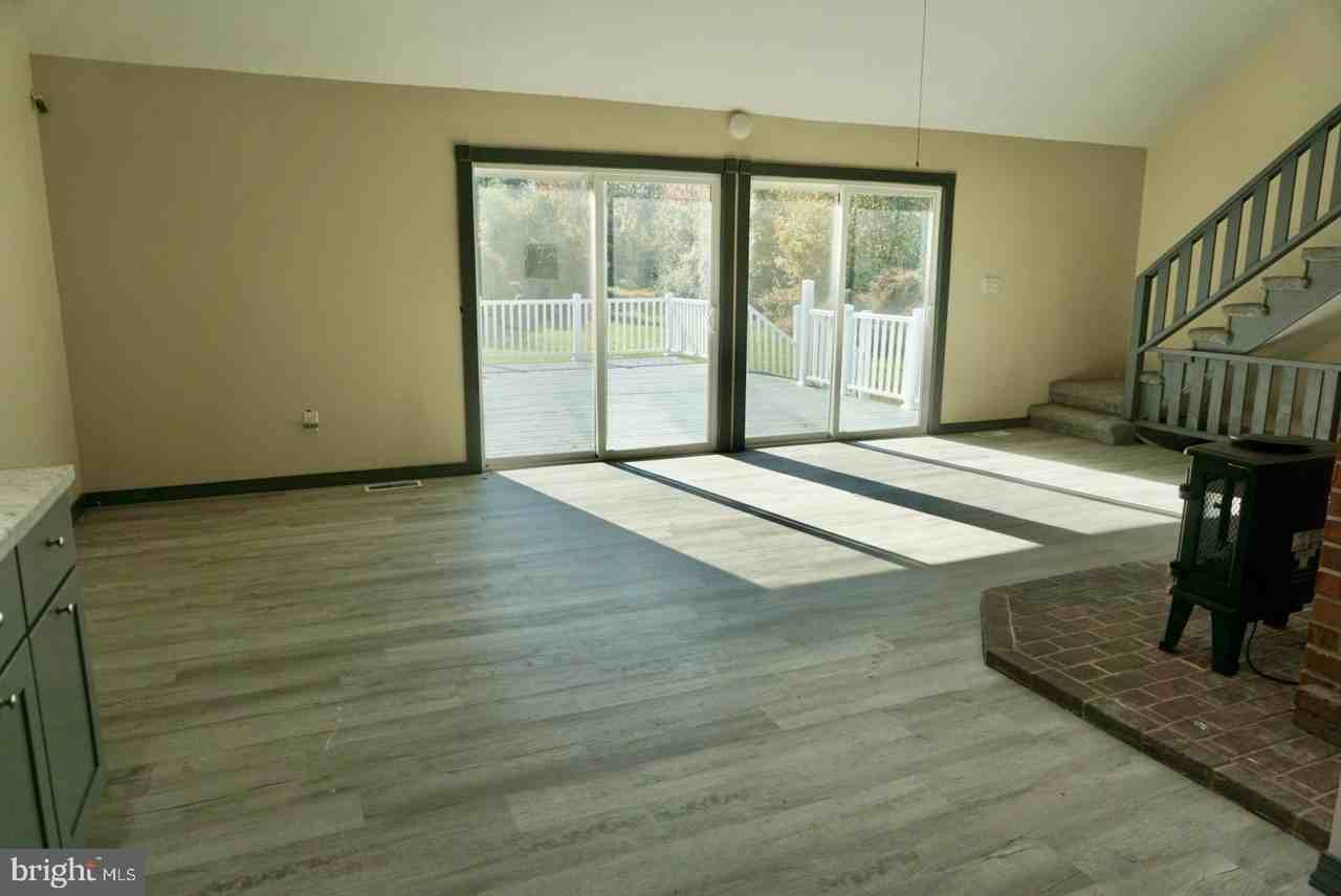 642 Stow Creek Rd - Photo 3 of 25