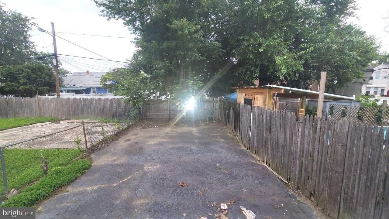 838 Fairmount Avenue #FL1 - Photo 3 of 10