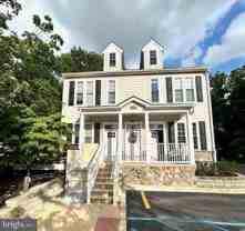 34 Reese Ave Apt D #D - Photo 1 of 1