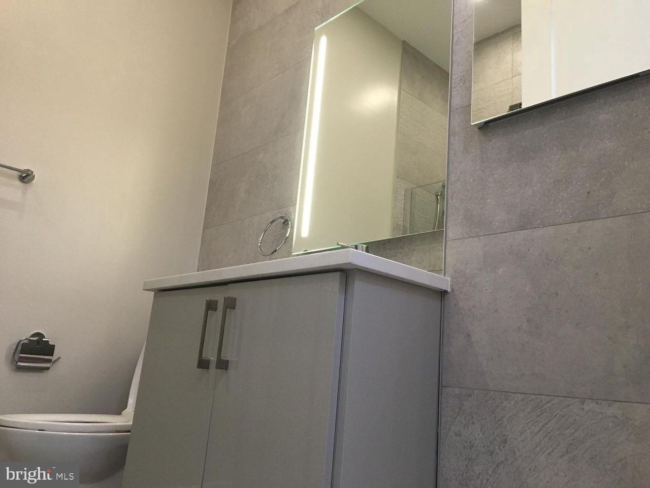 802 Sansom St Unit 502 #502 - Photo 6 of 9