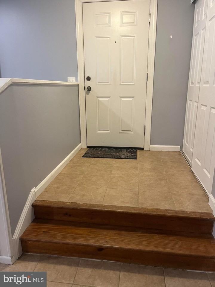 3919 El Soneta Pl Unit 9 #9 - Photo 3 of 17