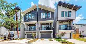 1404 Goliad St - Photo 1 of 1