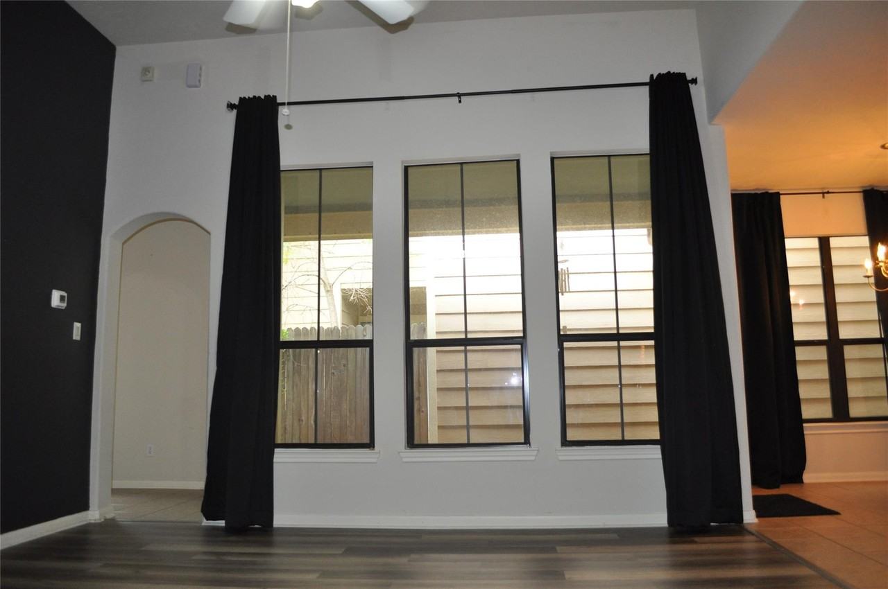 3607 Cedar Flats Lane - Photo 7 of 47