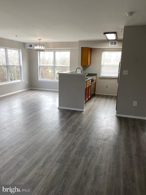 14100 Farnsworth Lane - Photo 2 of 21