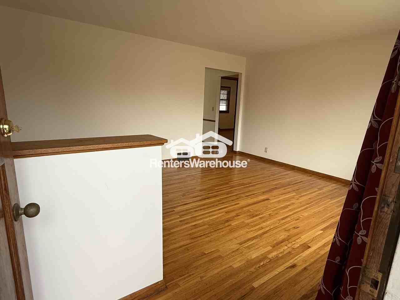 26 15th Avenue North - Photo 2 of 25