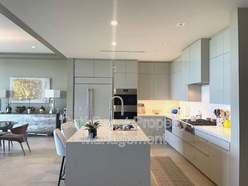 1581 Gulf Of Mexico Dr #307 - Photo 7 of 50