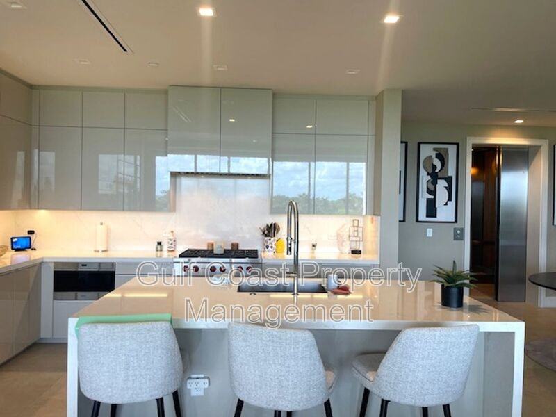 1581 Gulf Of Mexico Dr #307 - Photo 6 of 50