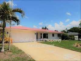 featured image of 2823 Bougainvillea St