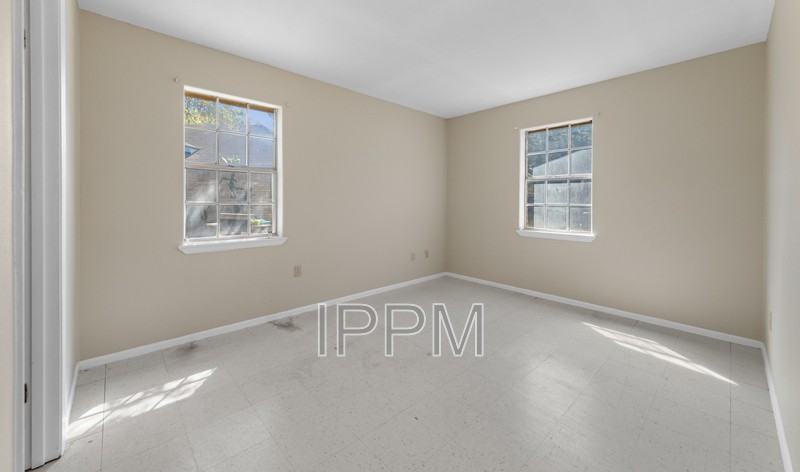 1105 Colt - Photo 7 of 10