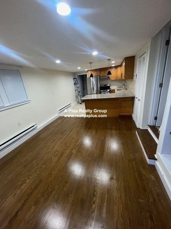 South St #1A - Photo 3 of 11