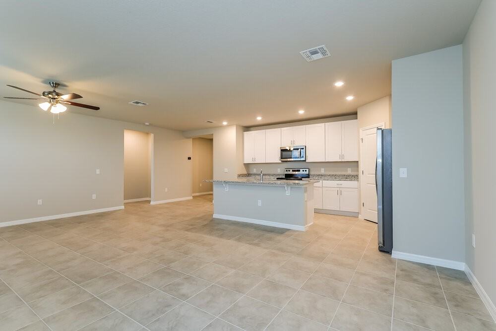 1130 Oak Valley Dr - Photo 5 of 16