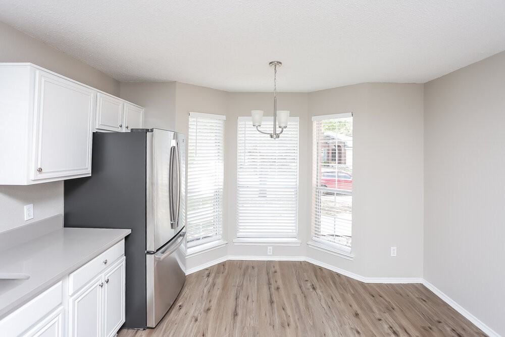 2213 Whispering Wind St - Photo 5 of 16