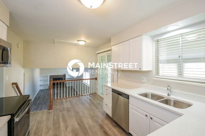 5821 W 111th Ave - Photo 5 of 18