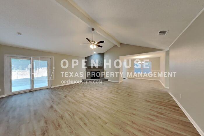 1105 Twin Cedar Ct - Photo 6 of 21