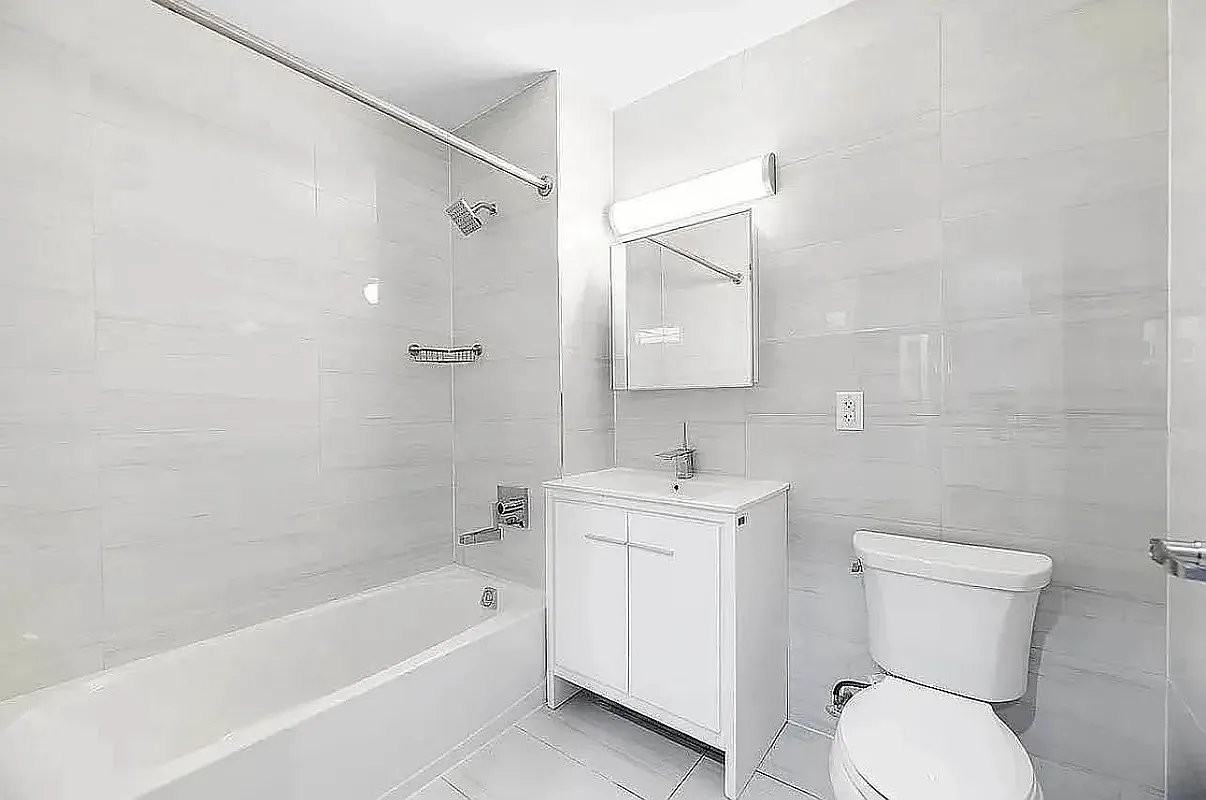 9109 Roosevelt Ave #409 - Photo 3 of 9