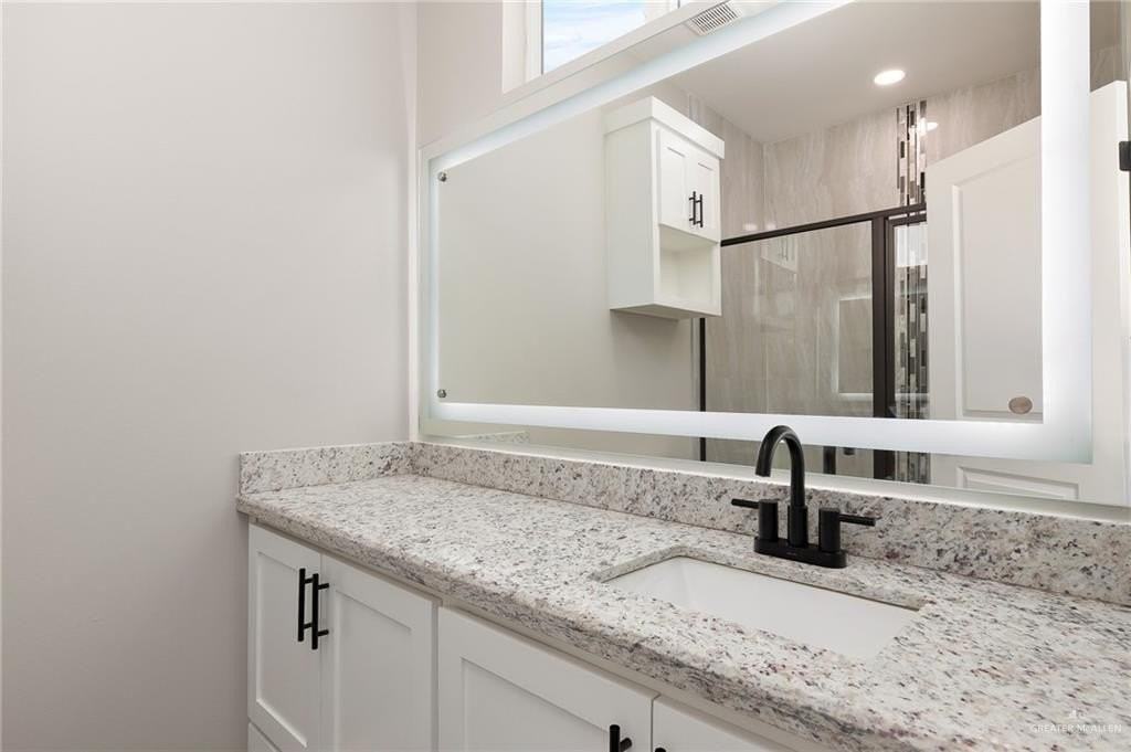 3305 Fuerte Ave #3 - Photo 7 of 9