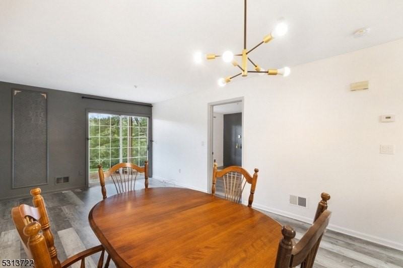 237 Potomac Dr - Photo 6 of 23