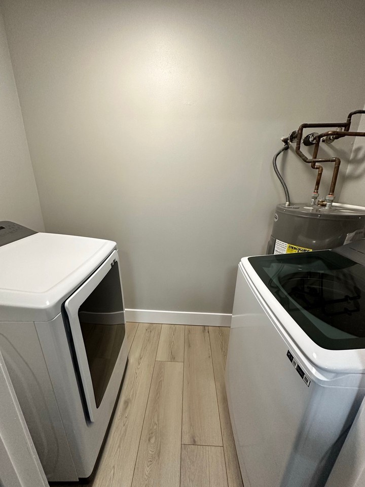 Breckenridge Apartments - Photo 6 of 19