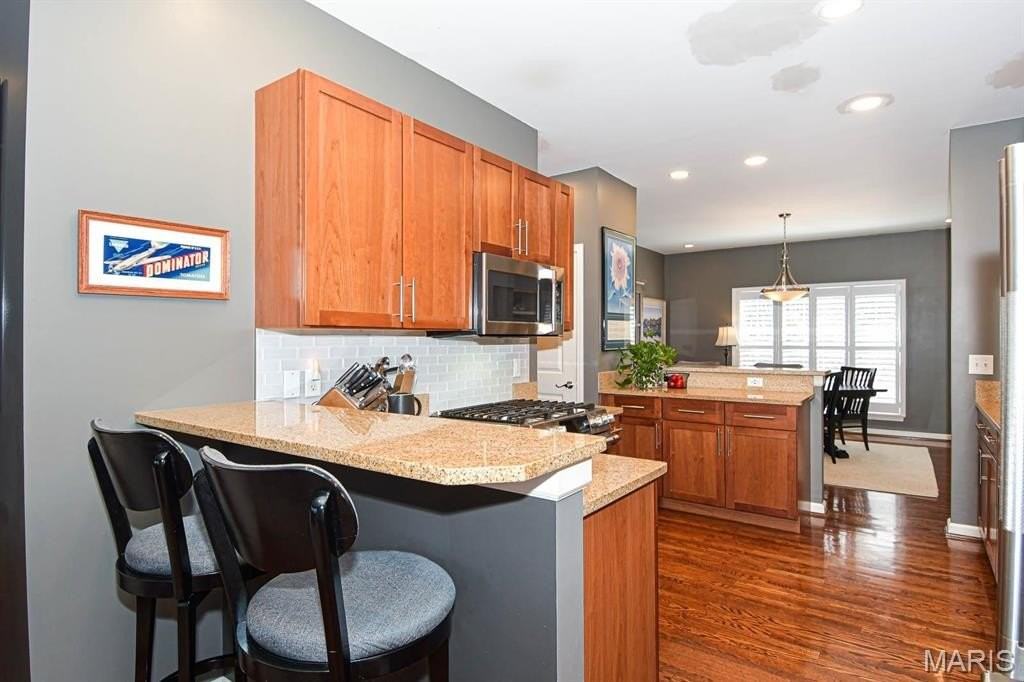 2126 Franz Park Lane - Photo 5 of 33