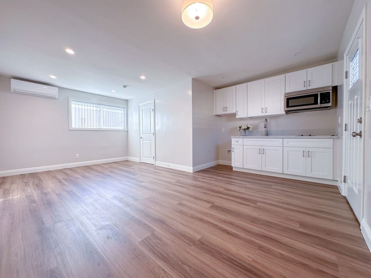 619 S. Chapel Avenue - Photo 4 of 28