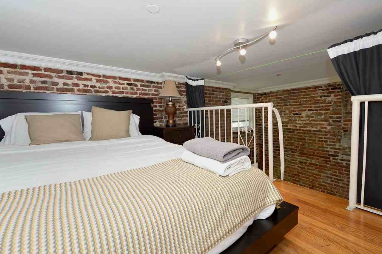 692 10th Ave #1323940P - Photo 3 of 21