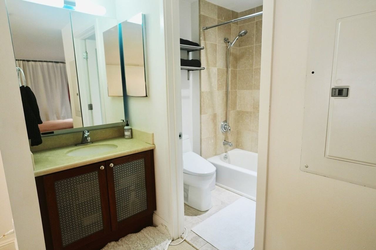 670 5th St #1328937P - Photo 7 of 21