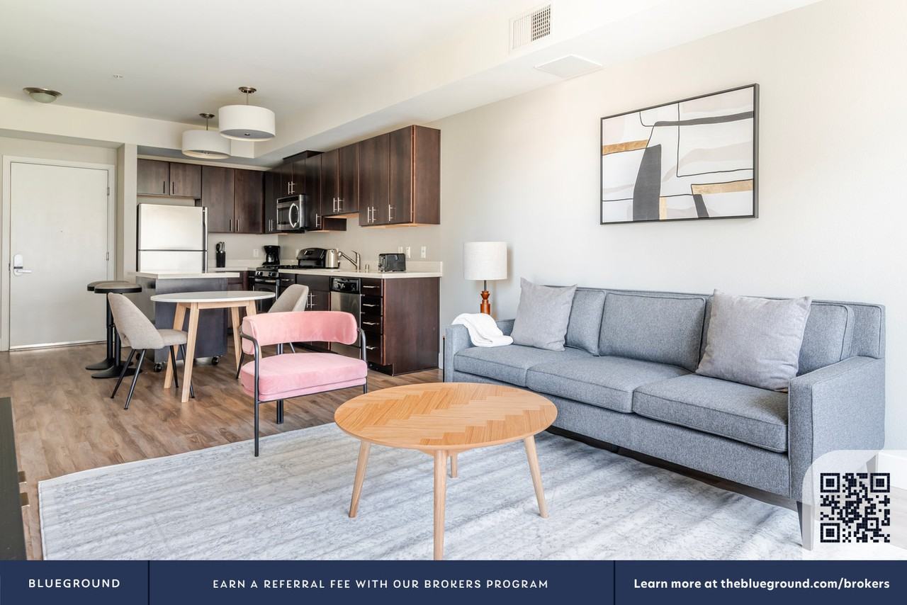 545 San Antonio Road - Photo 5 of 107