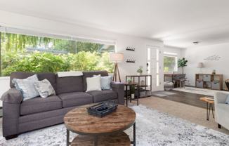 804 N Main St - Photo 1 of 1