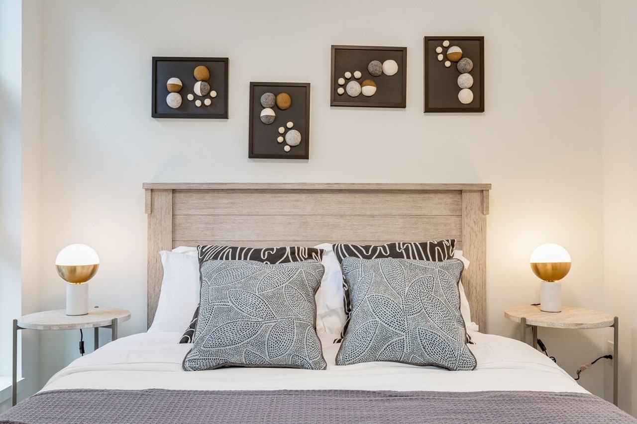 1433 E Howell St #1035920P - Photo 6 of 40