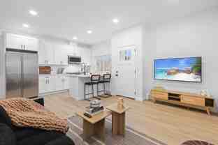 5189 Alumni Pl - Photo 1 of 1