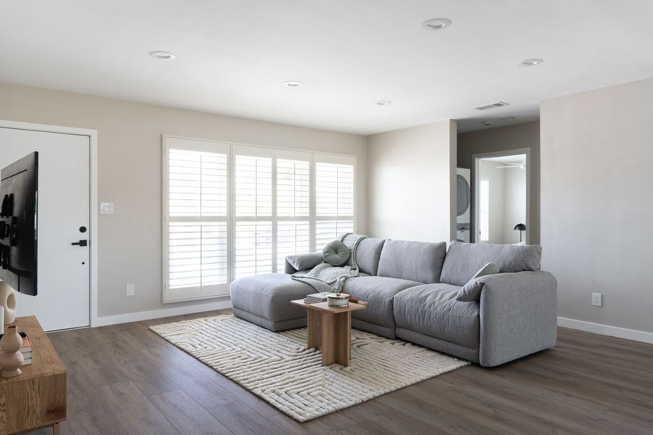 6407 Richard St - Photo 7 of 29