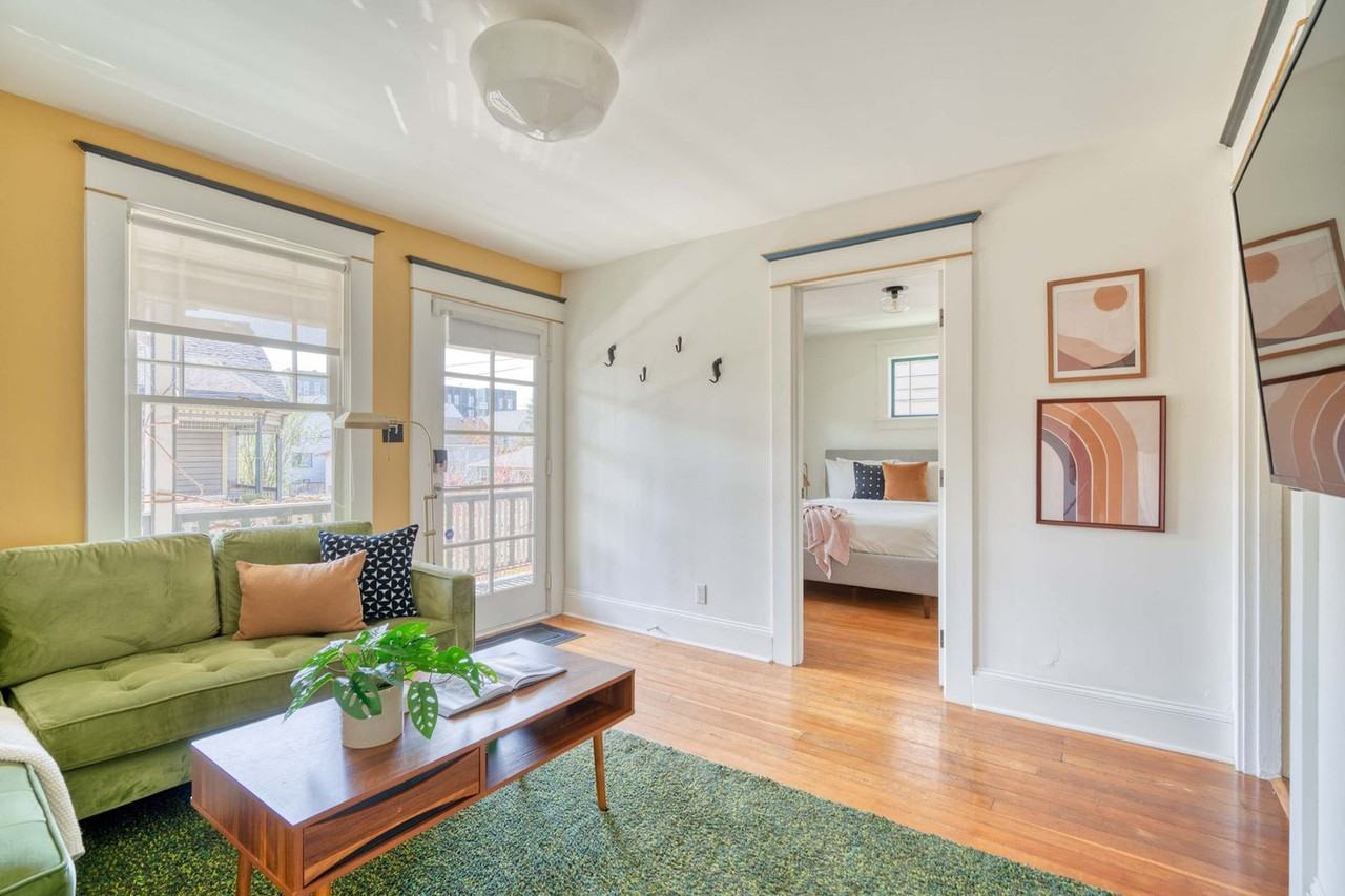 1235 N Prescott St #1309834P - Photo 2 of 50