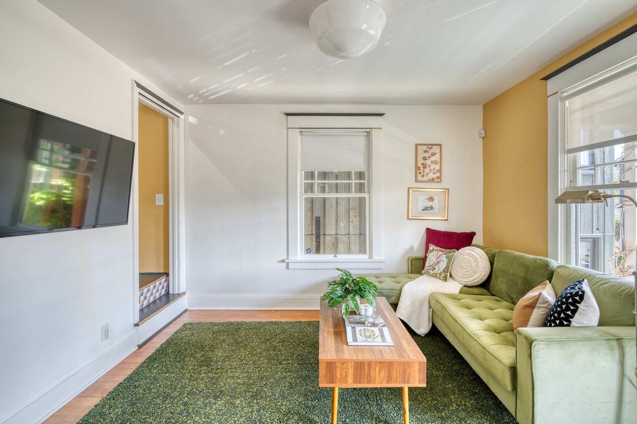 1235 N Prescott St #1309834P - Photo 3 of 50