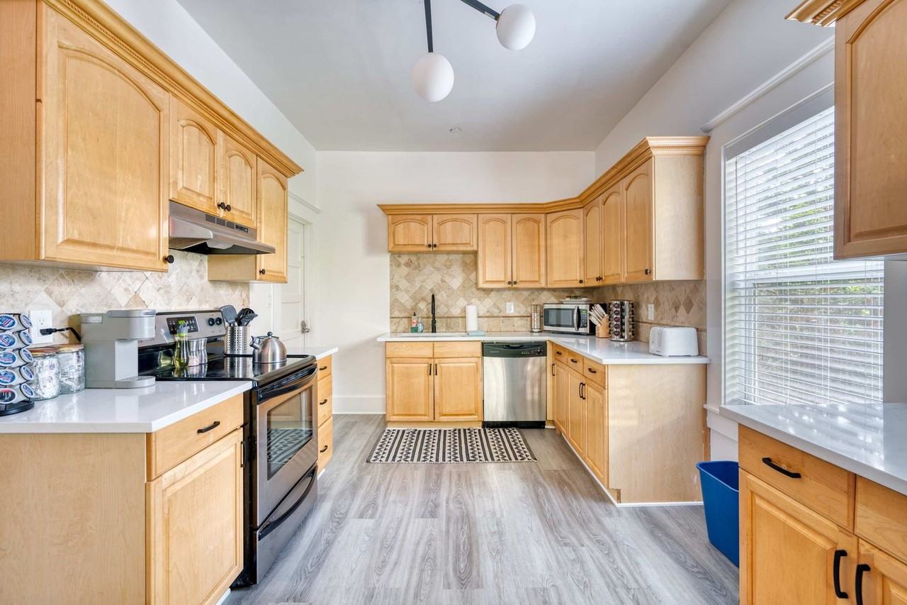 317 Ne Beech St #1309851P - Photo 7 of 30