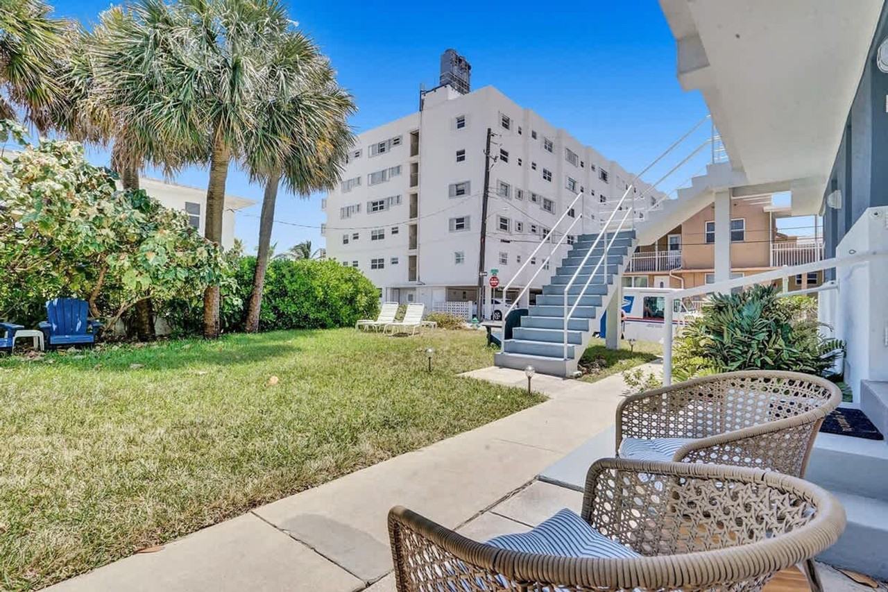 851 North Surf Road - Photo 5 of 30