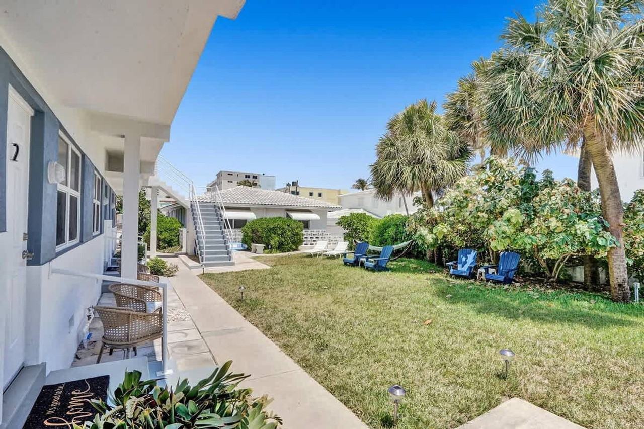 851 North Surf Road - Photo 7 of 30