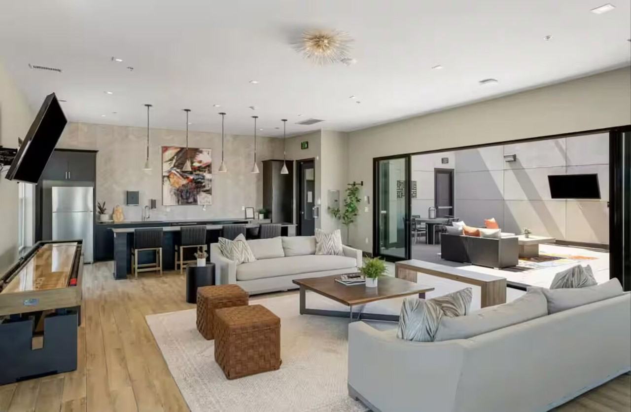 112 N Boston Ave #1317363P - Photo 4 of 28