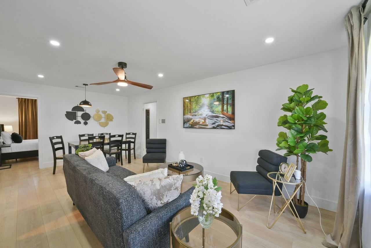 6230 Rena St #1316401P - Photo 3 of 39