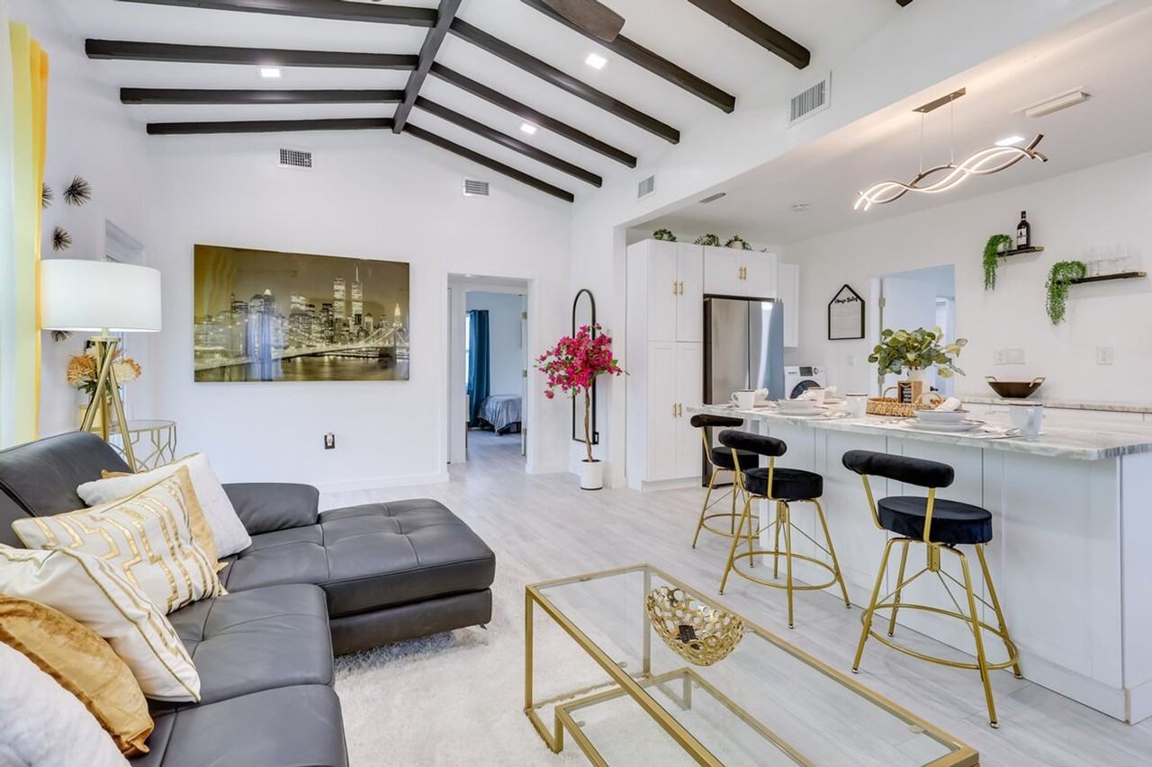 774 Nw 49th St #1307509P - Photo 6 of 24