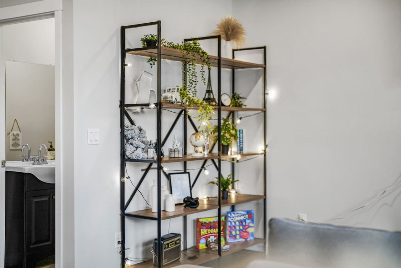 2702 E 33rd St #1334336P - Photo 2 of 45