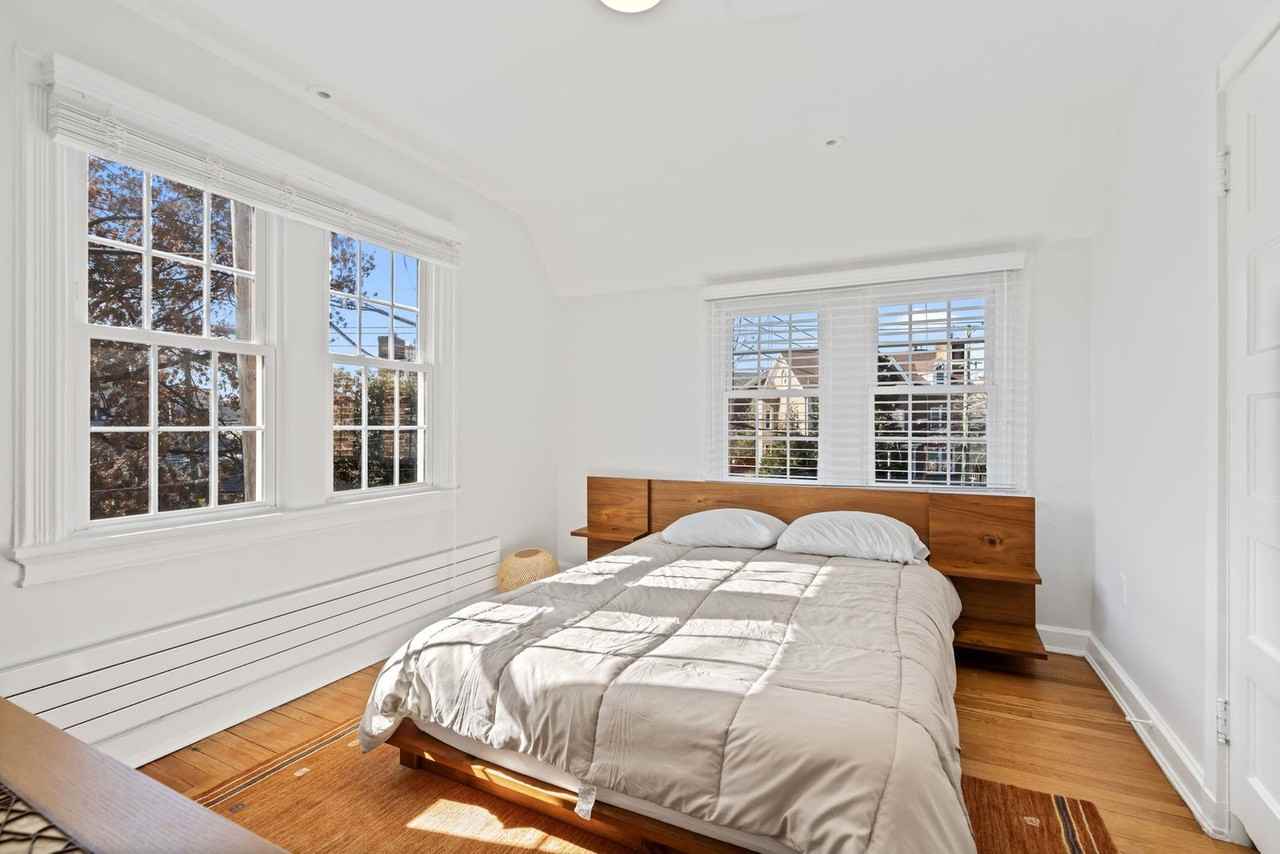 4464 Greenwich Pkwy Nw #1045764P - Photo 5 of 15