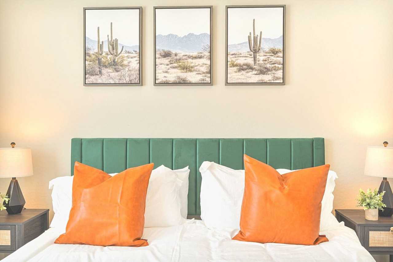 16601 N Parkview Pl #1335739P - Photo 2 of 50