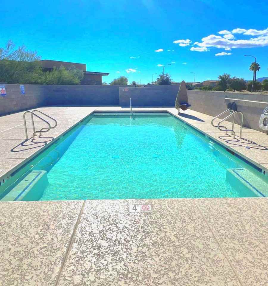 16601 N Parkview Pl #1335739P - Photo 3 of 50