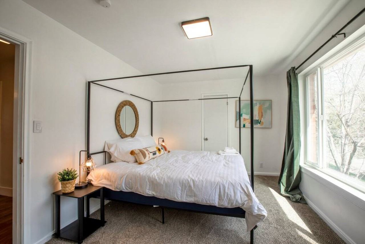 239 N Center St #1249913P - Photo 4 of 15