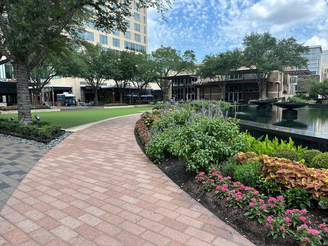 800 W Sam Houston Pkwy N #1335680P - Photo 6 of 25