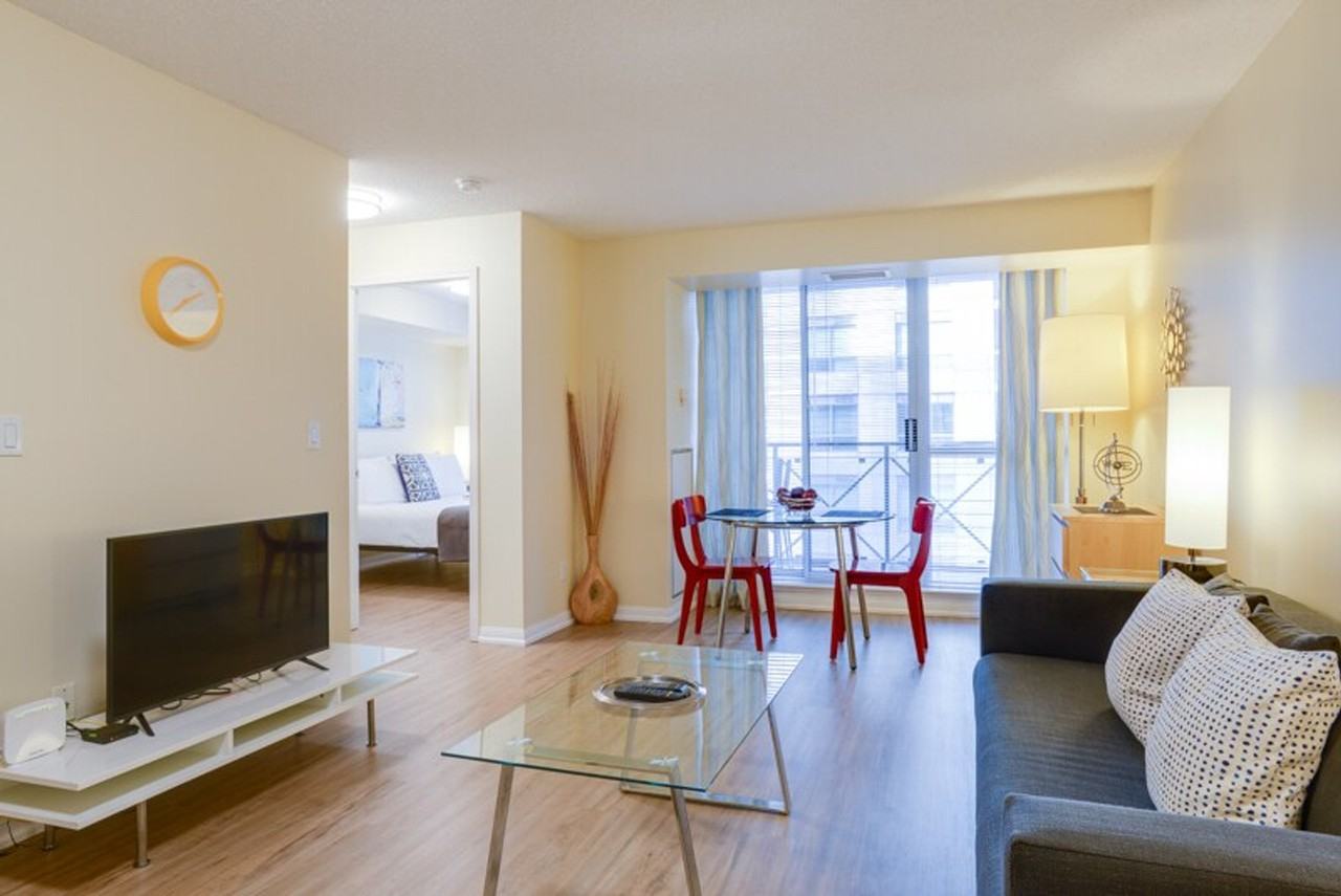 212A Adelaide St W #1034874P - Photo 3 of 11