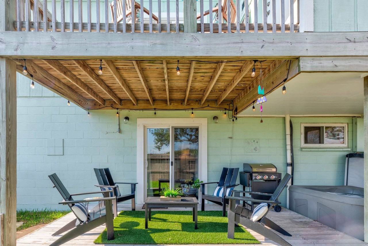 510 E King St #1337484P - Photo 7 of 32