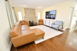 featured image of 426 E Pokagon St