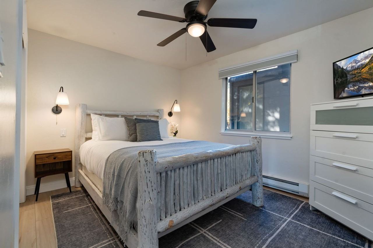 940 Waters Ave #1339920P - Photo 6 of 27