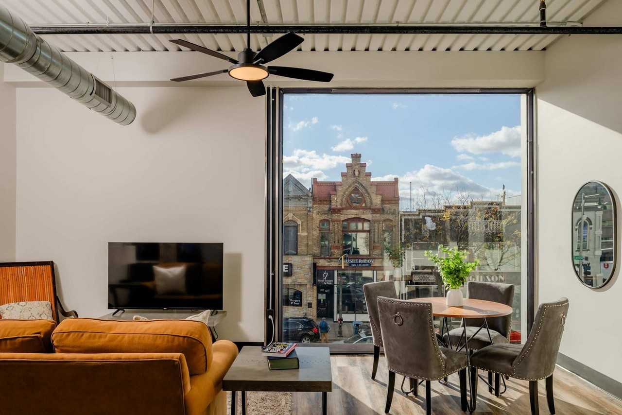 127 N Appleton St #1341592P - Photo 2 of 11